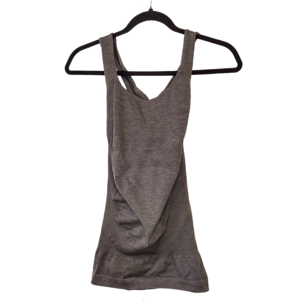 BLANQI Sport Support Crossback Gray Maternity Tank Top. Size Medium